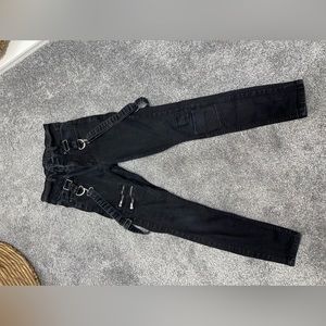 Women’s high rise super skinny hot topic jeans